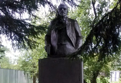 Куда пропал Ильич?