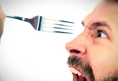 Ножа не бойся, бойся вилки...