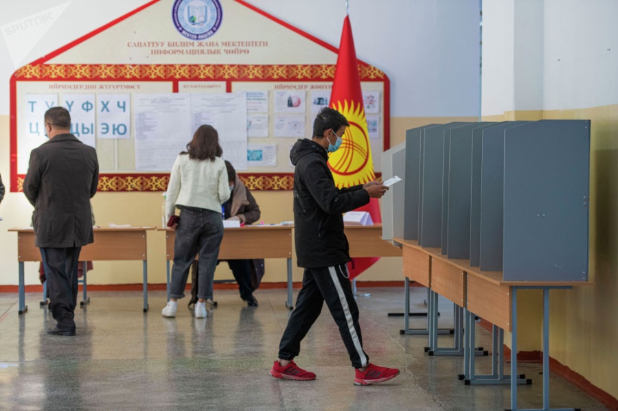 В городском концертном зале — досрочные выборы депутатов Жогорку Кенеша